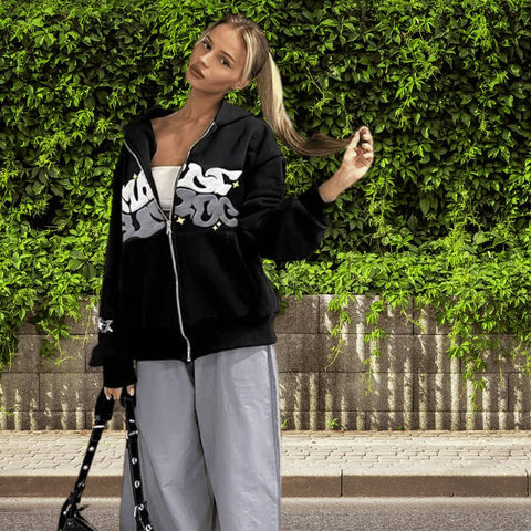 Sweat à Capuche Graffiti – Hoodie Streetwear Unisexe avec Imprimé Moderne